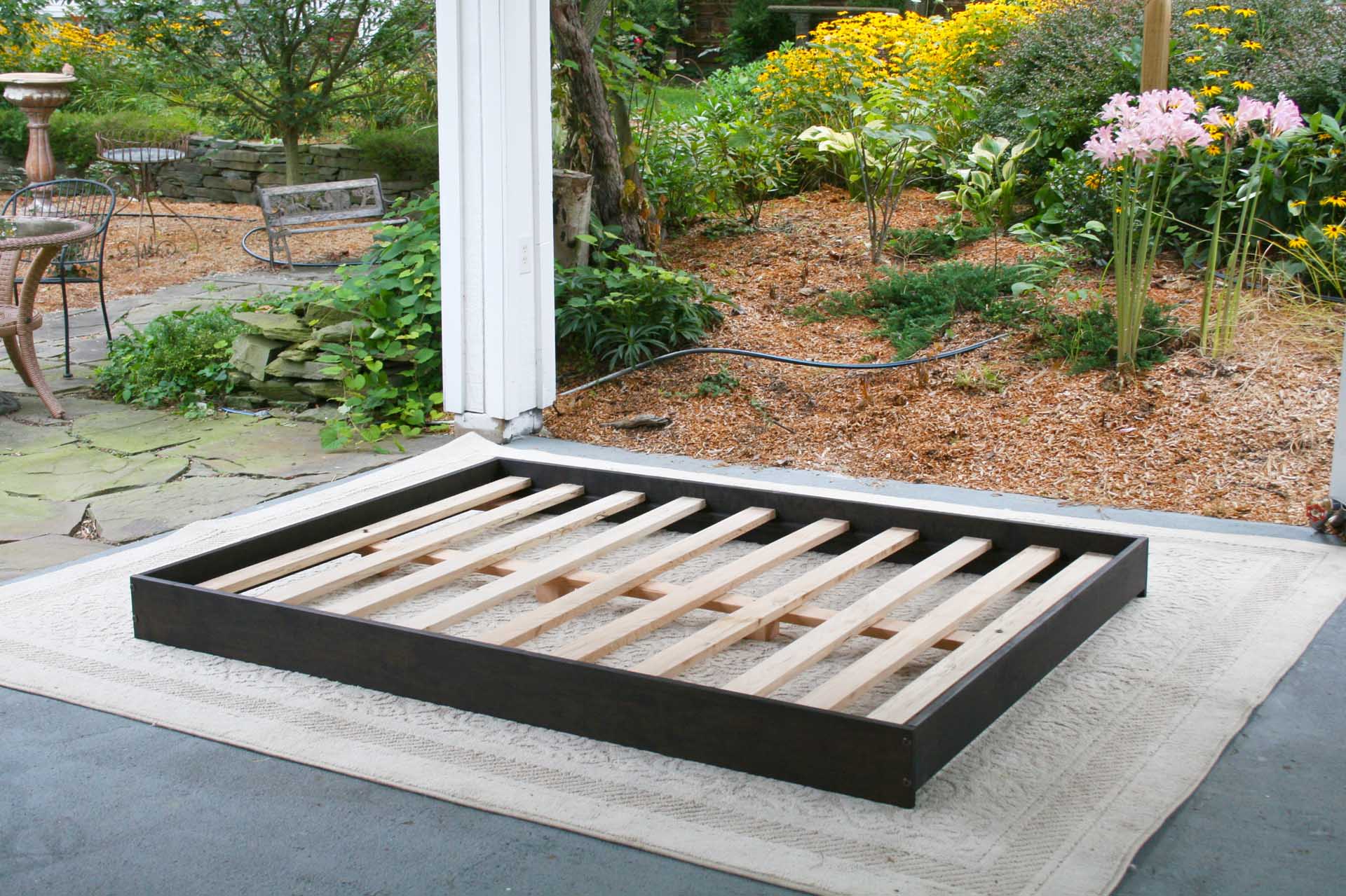 Low bed platform NbFnN01