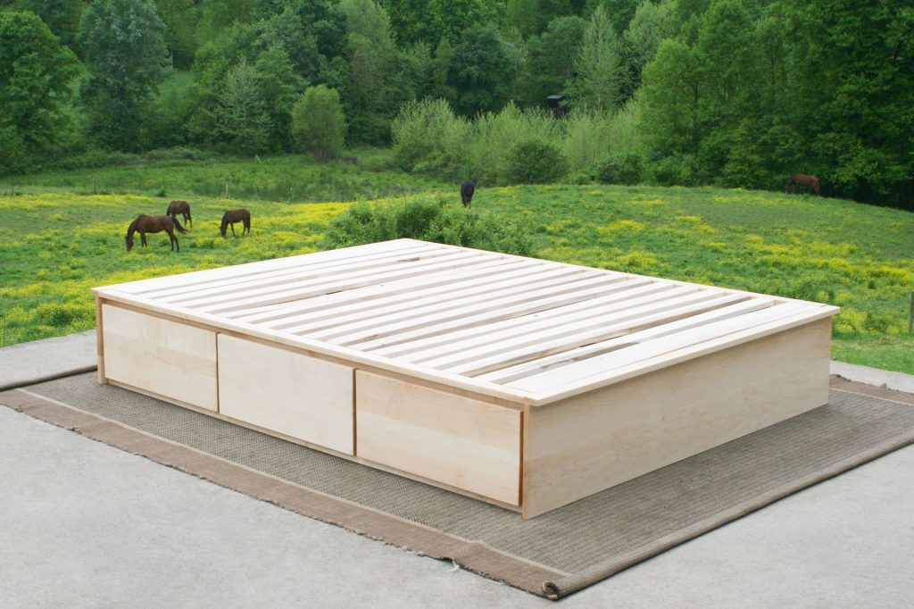 angled view front close view 6 Drawer Storage Bed with flat platform