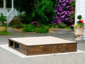Low Platform Bed with 2 drawers in foot-end side view