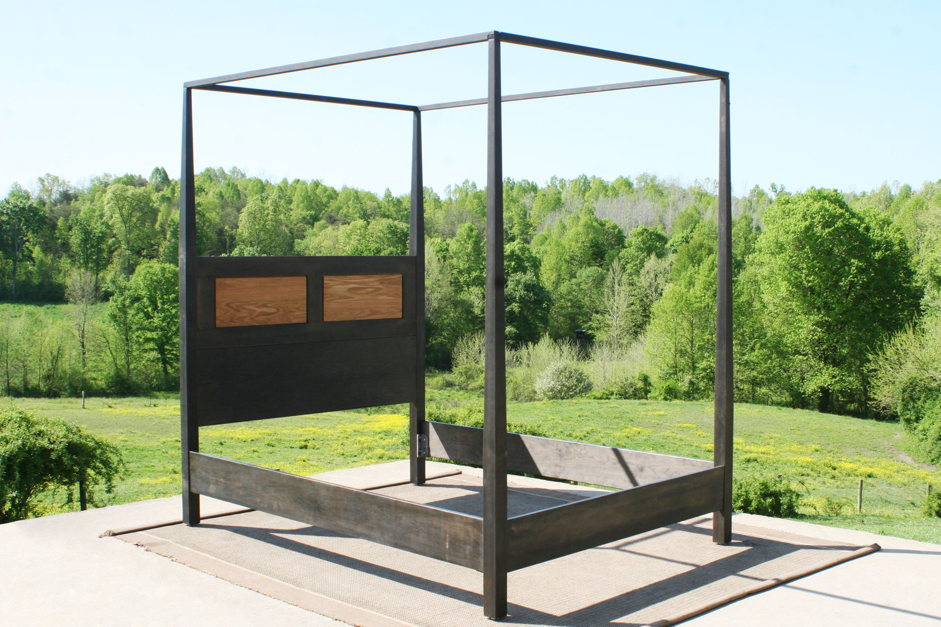 Canopy Bed with Two Part Headboard and Tapered Posts cbrnv2