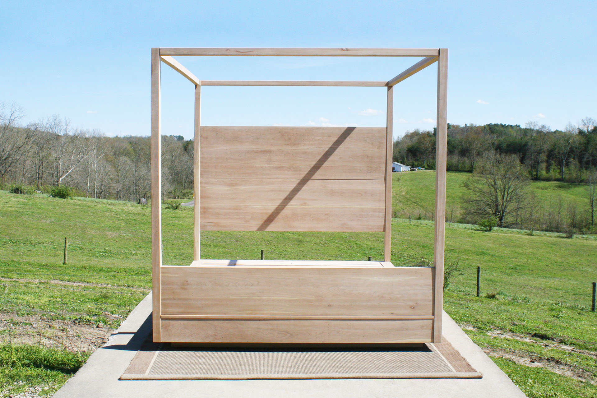 Full Canopy Bed with Large Rail ccfnv1