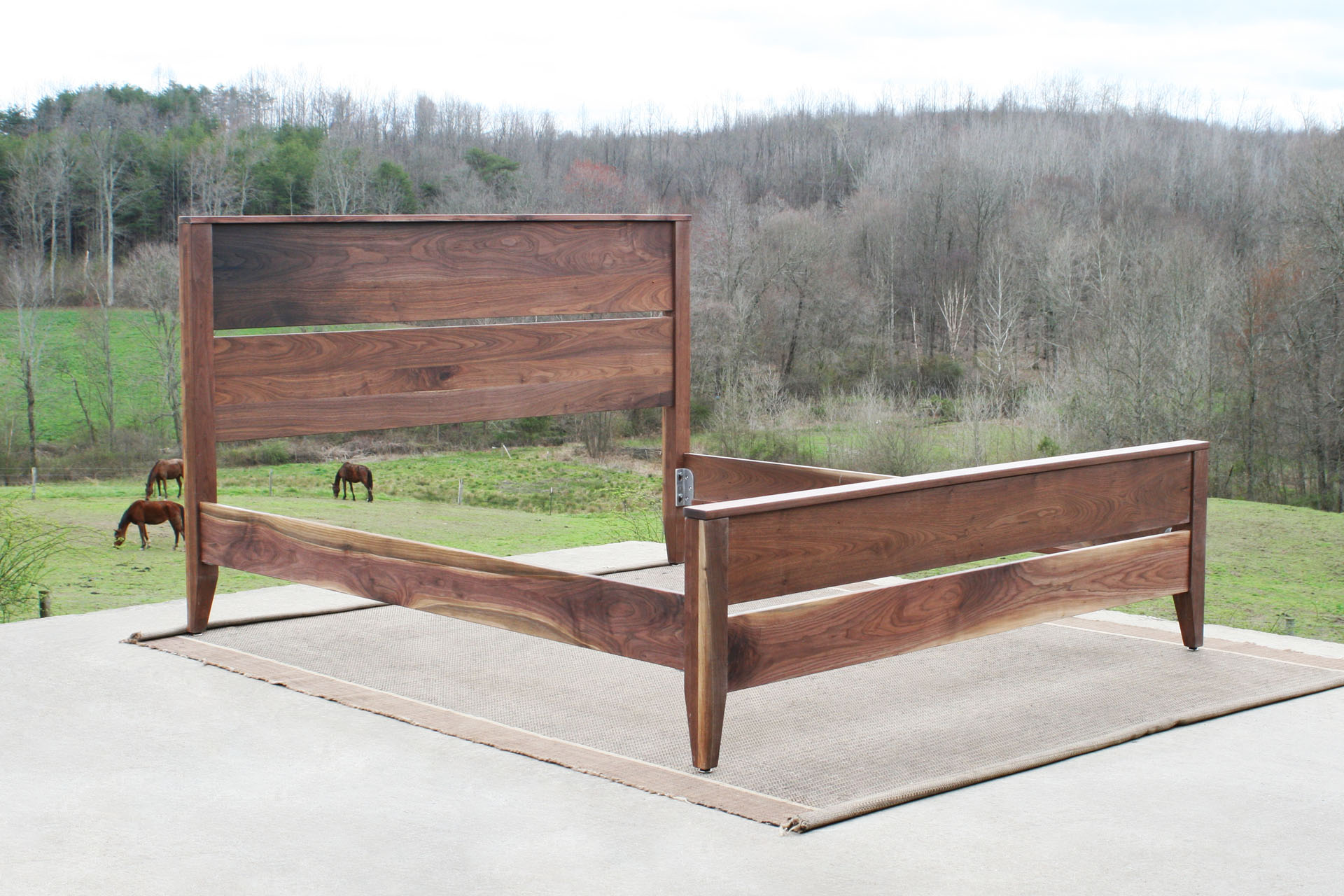 Box Spring Bed with Tall Headboard nbrnv09