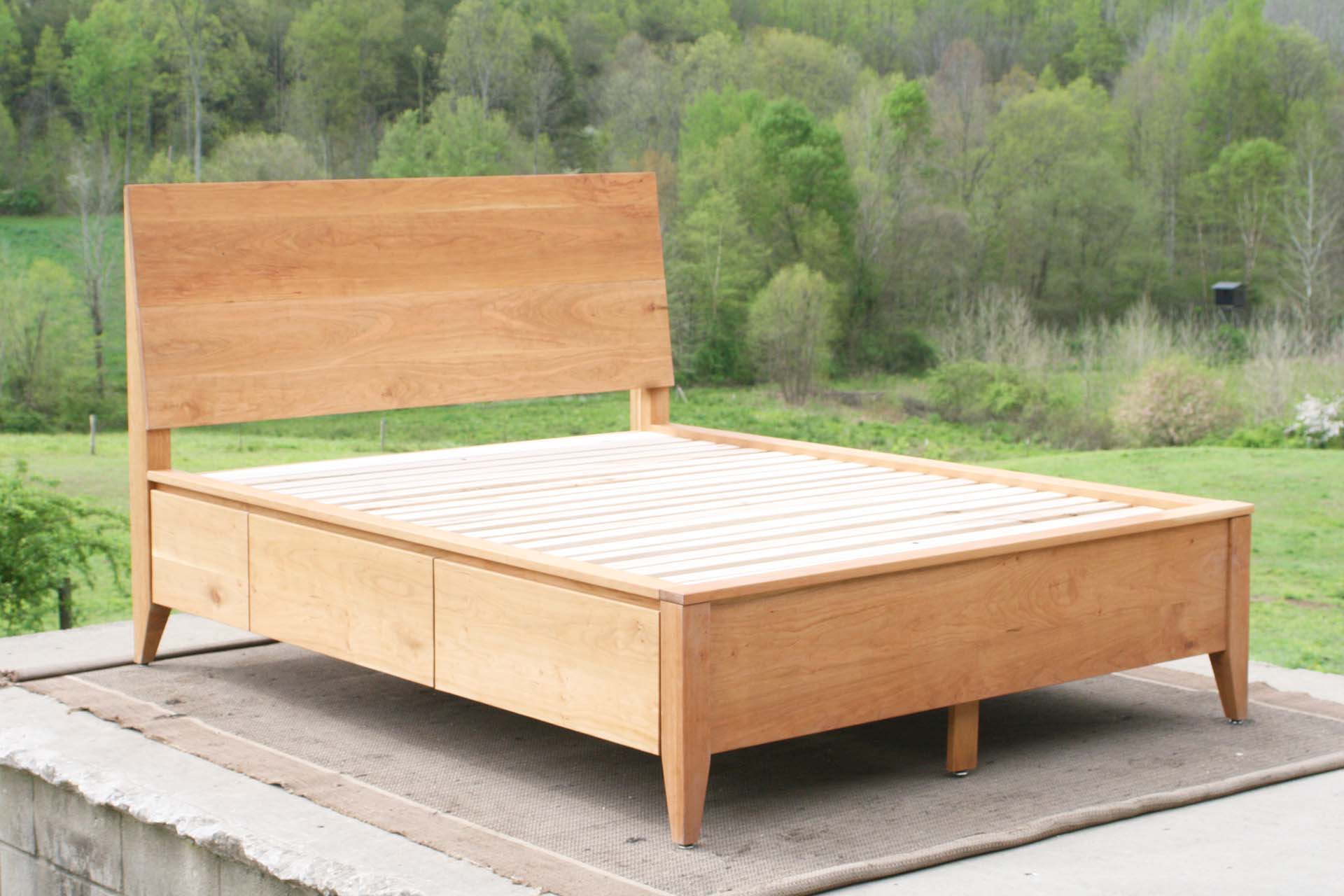 Cherry storage bed