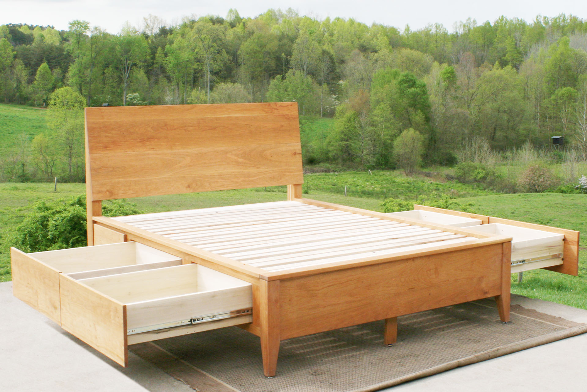 Platform storage bed with headboard ndrsv02