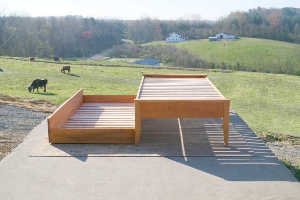 trundle bed