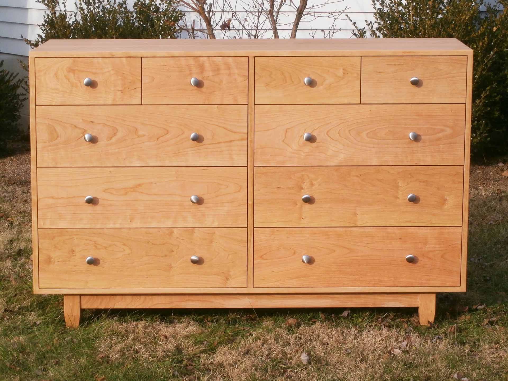 Large Dresser x10420p