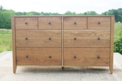 8 drawer double dresser