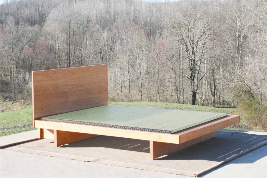 cantilever platform bed with tatami mat