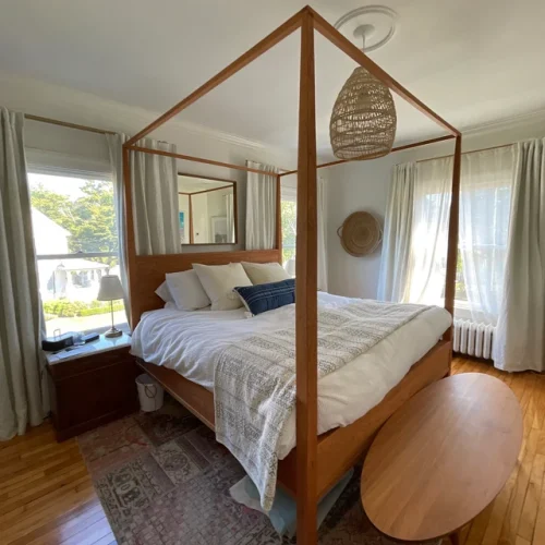 Click to view full screen Canopy bed with Integrated Headboard cbrnv2b photo review
