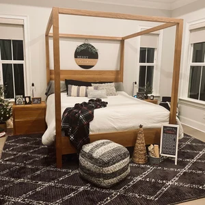 Click to view full screen Canopy Bed with Square Headboard, Posts and Top Rails cbrnv4 photo review