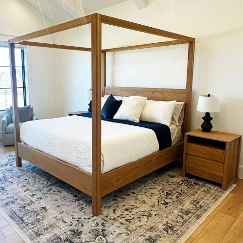 Click to view full screen White Oak Canopy Bed