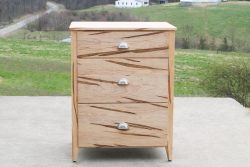 chest of three drawers