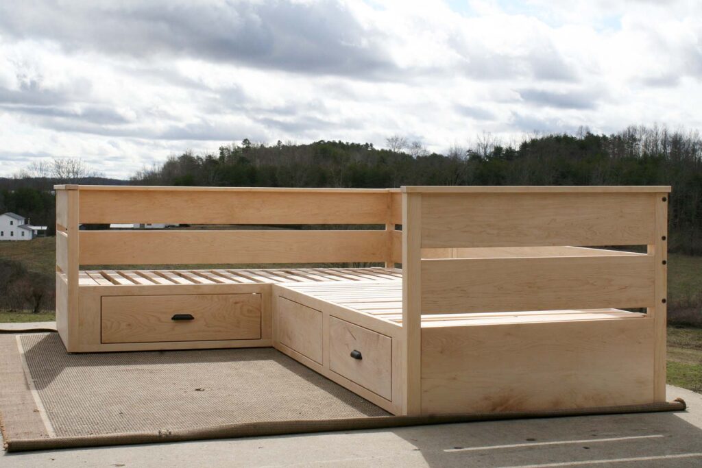 day bed with storage drawers